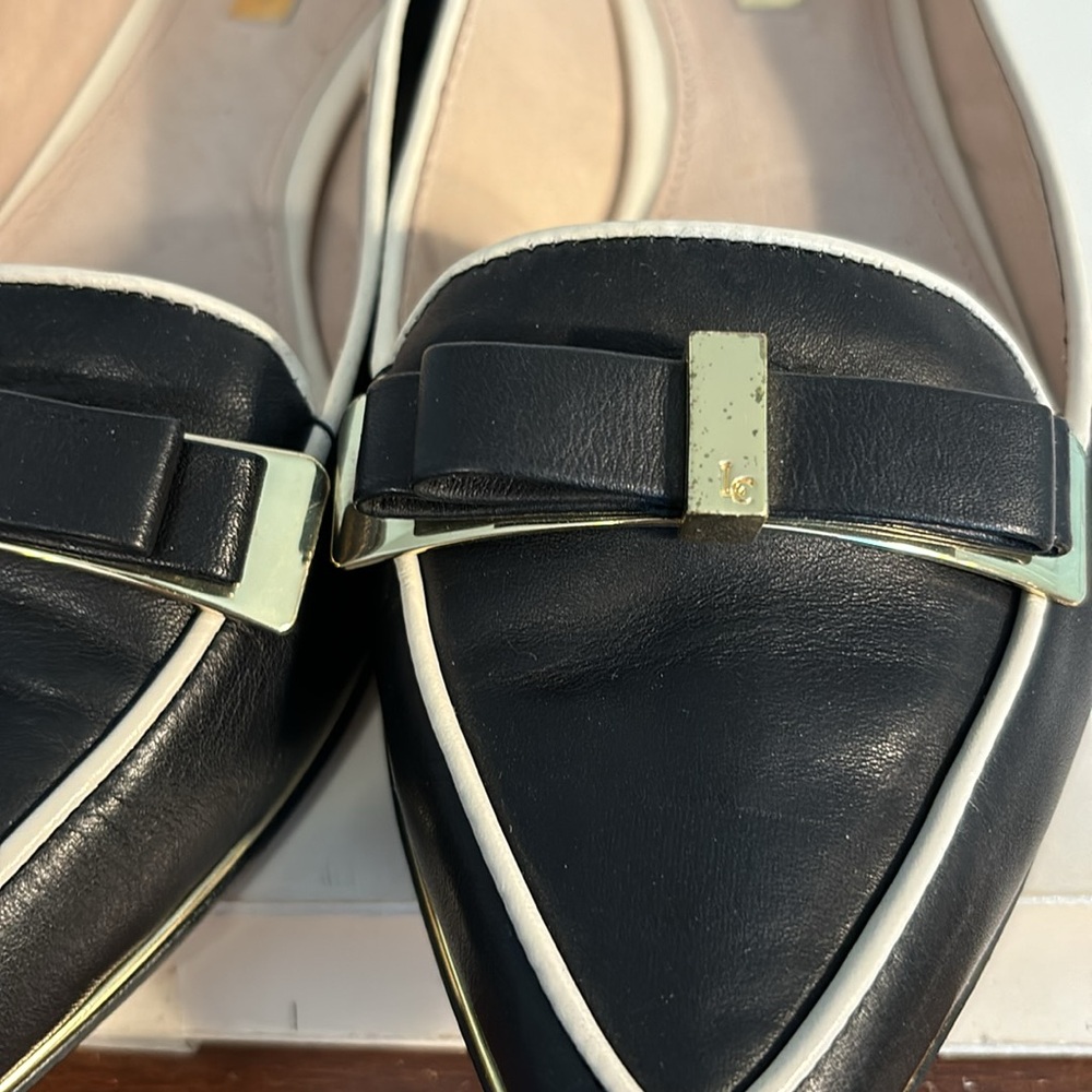 Louise et Cie Flats Shoes - Picture 9 of 9